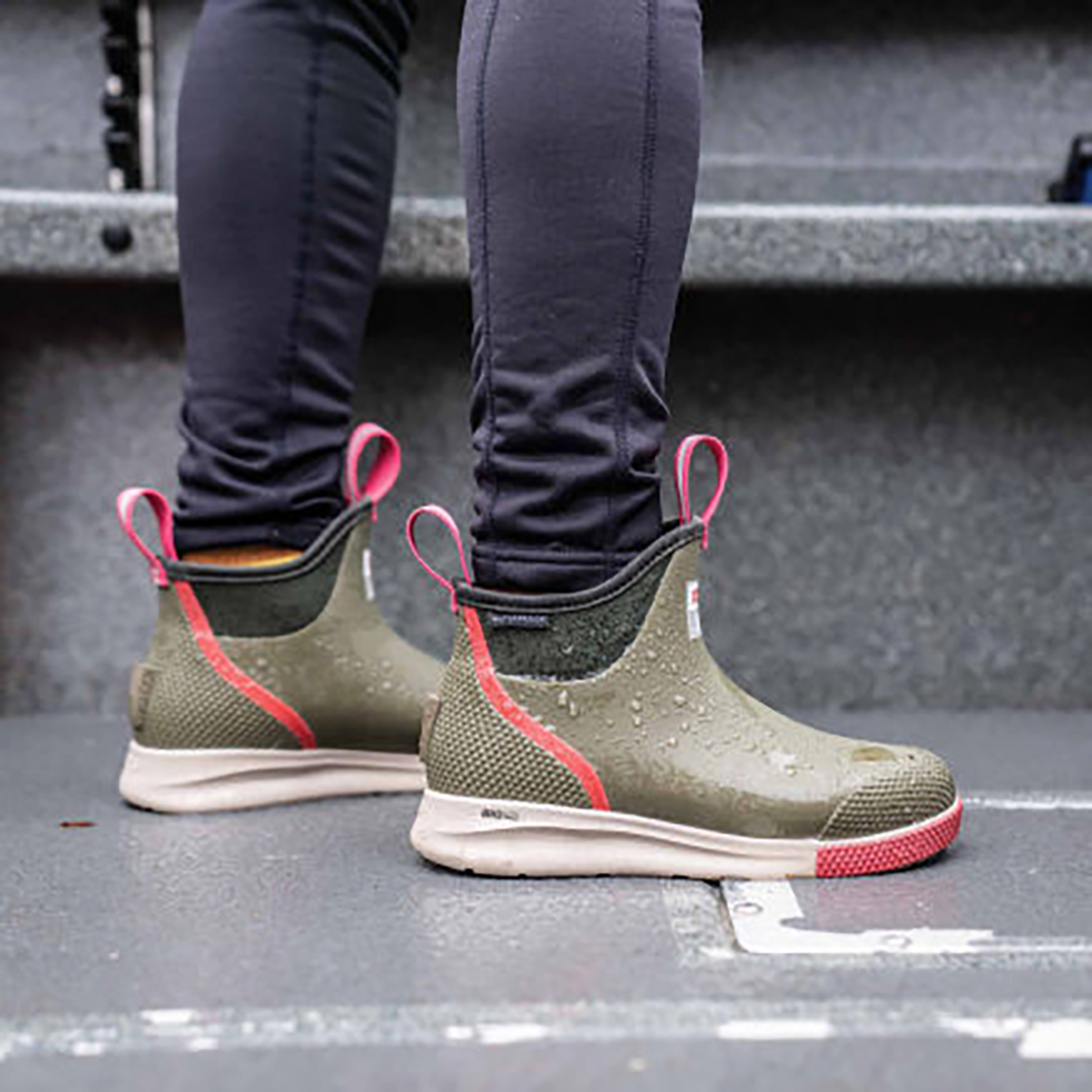 Womens 6 IN Ankle Deck Boot Sport