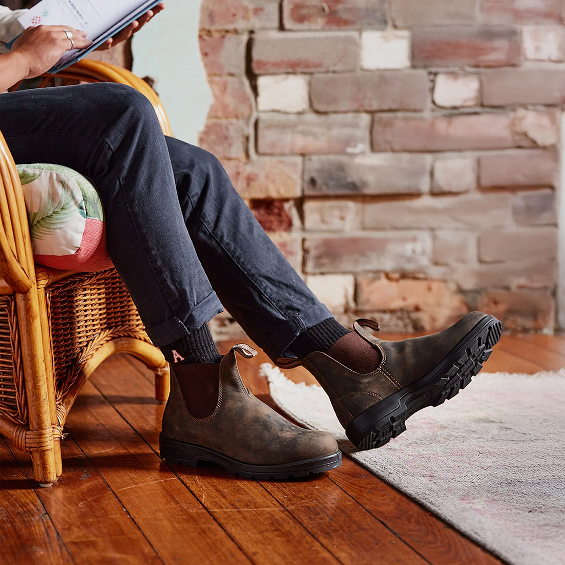 CLASSIC CHELSEA BOOT