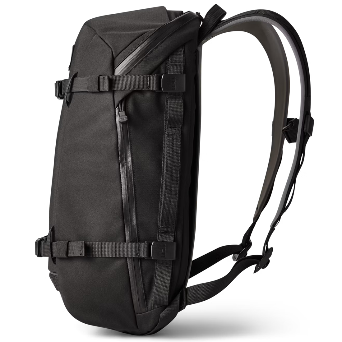 CROSSROADS BACKPACK 22L BLACK