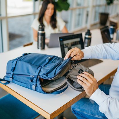 CROSSROADS BACKPACK 22L NAVY
