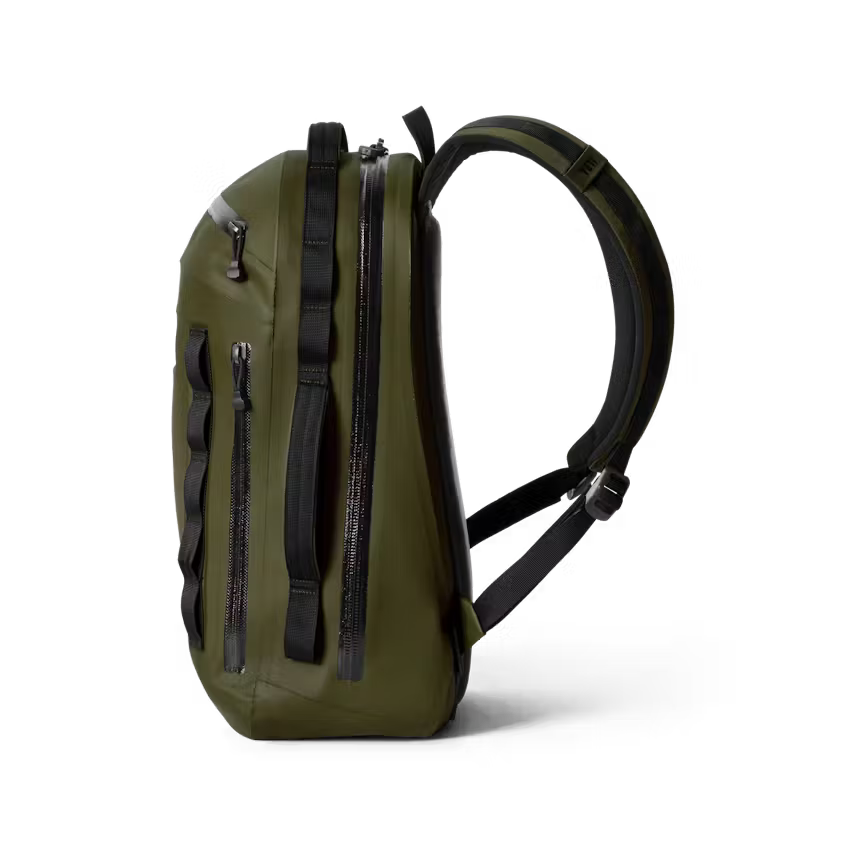 CAYO 25L BACKPACK OLIVE
