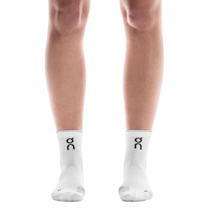 UNISEX PERFORMANCE RUN SOCK MID